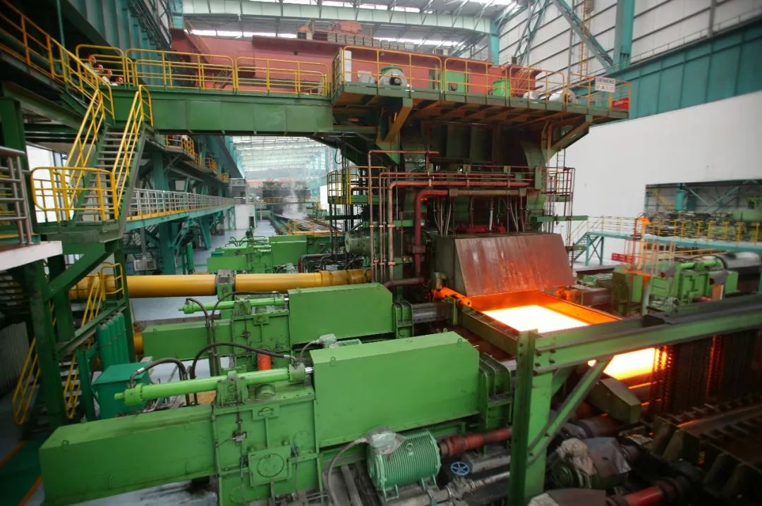 河鋼舞鋼公司研發的新產品抗HIC腐蝕、大厚度超低溫用鋼09MnNiDR（HIC）鋼板全部交付客戶，回廠復檢性能100%合格，獲得用戶高度評價