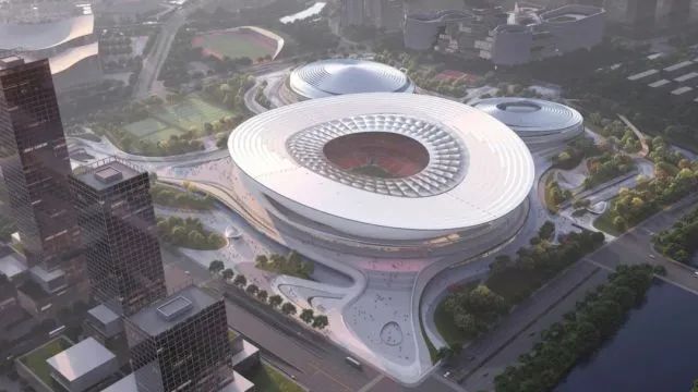 日前，浙江省“千項萬億”重大項目——杭州國際體育中心項目又有了新的進展，整個足球場的輪廓已經初見雛形，游泳館及體育館建設已完成總工程量的11%以上。據悉，該項目關鍵部位建設所需的特殊鋼板，均由河鋼集團舞鋼公司獨家供應。舞鋼鋼板的卓越性能以及舞鋼公司在高端鋼材制造領域的領先地位和技術實力再次得到彰顯。          舞鋼公司深入貫徹集團要求，以客戶需求為導向，與客戶簽訂專用技術協議，不斷優化營銷方案，多次就項目關鍵部位用鋼與相關項目負責人進行深度交流，為用戶提供“一攬子”解決方案，設計研發高端耐候鋼板，滿足項目建設所需，同時也加快了舞鋼公司由生產型向“制造+服務”型企業轉變的步伐。為確保該合同順利交付，舞鋼公司產線各單位全線聯動，強化過程控制，先后攻克多個技術難題，確保了產品各項指標全部滿足客戶要求。          作為杭州城市新中心的地標性建筑，國際體育中心項目是杭州城市重要新中心核心區中軸線上的一顆“耀眼明珠”。該項目總投資逾95億元，總用地面積約26.1萬平方米，規劃建設“一場兩館”，包括一個6萬座席的專業足球場，一個18000座席的綜合體育館、游泳館以及相關配套設施。該項目以打造一個能與世界頂尖水平相媲美的杭州新地標為目標，在設計上充分融合了余杭的文化元素，使得這座面向世界的體育場館不僅具有極高的專業水準，也有著深厚的文化底蘊。建成后，這里將會打造成為功能最齊全的體育中心，也是具備全時活力的全民健身中心。